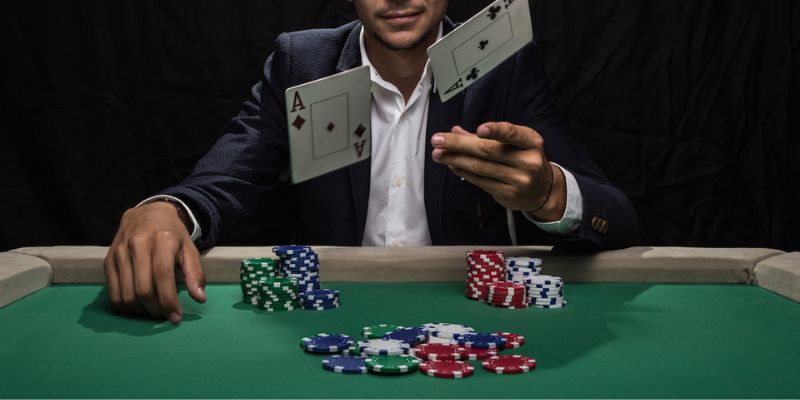 Cách xếp bài trong Poker